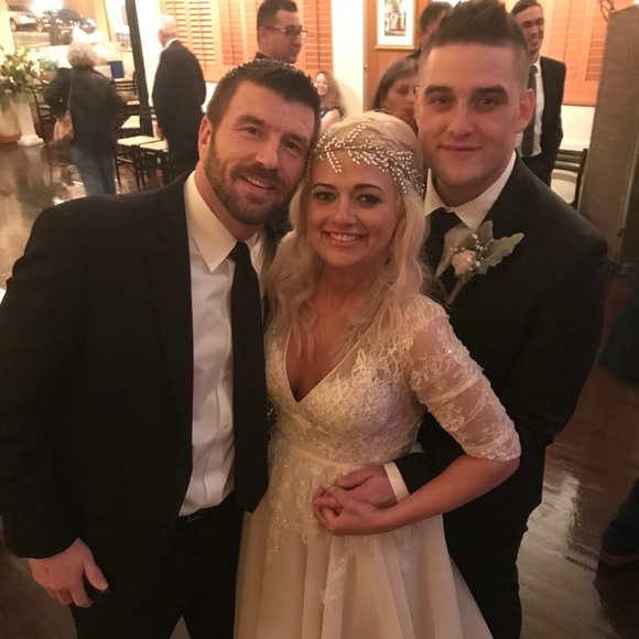 Amazing wedding dress - Picture 7 of 7